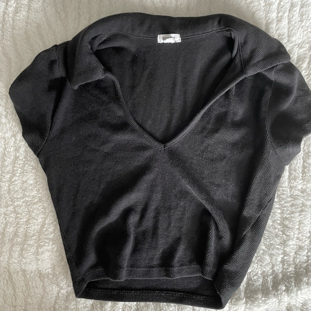 GARAGE V NECK CROP TOP